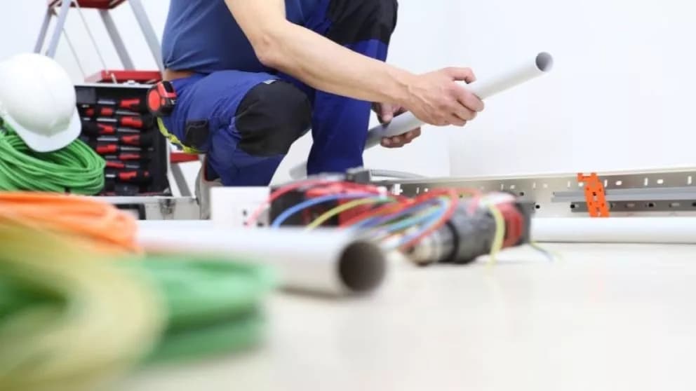 خدمات فنی و مهندسی چیست؟